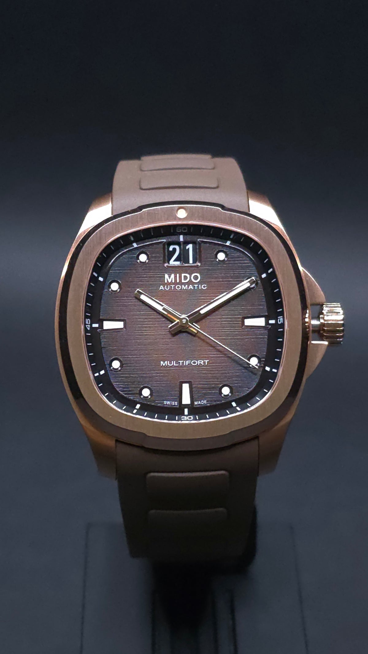 Mido Multifort TV Big Date - Oro Rosa